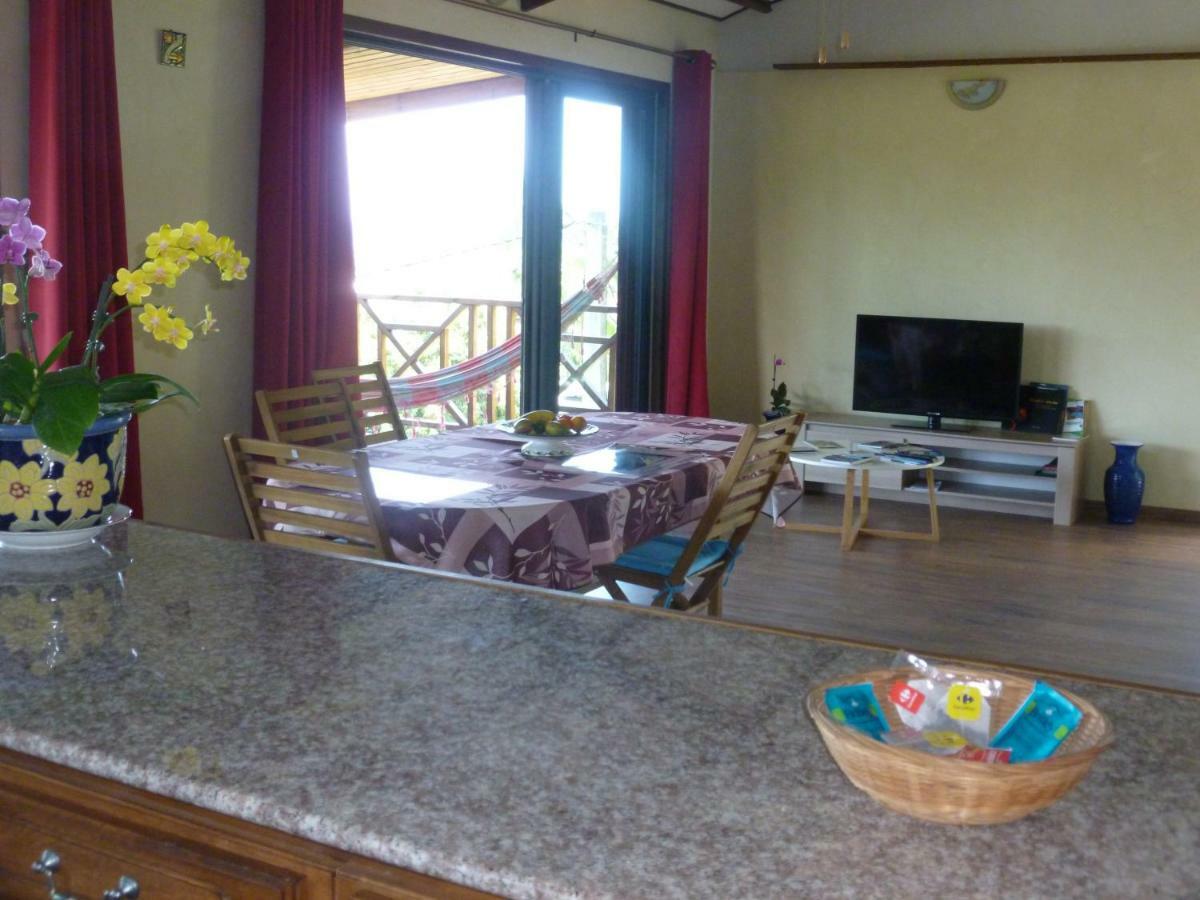Villa Chez Solange et Michel à Sainte-Rose Extérieur photo